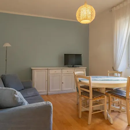 Mandello Riva Granda Apartment *